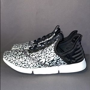 NEW REEBOK DAILYFIT DMX WOMEN'S CASUAL SHOES